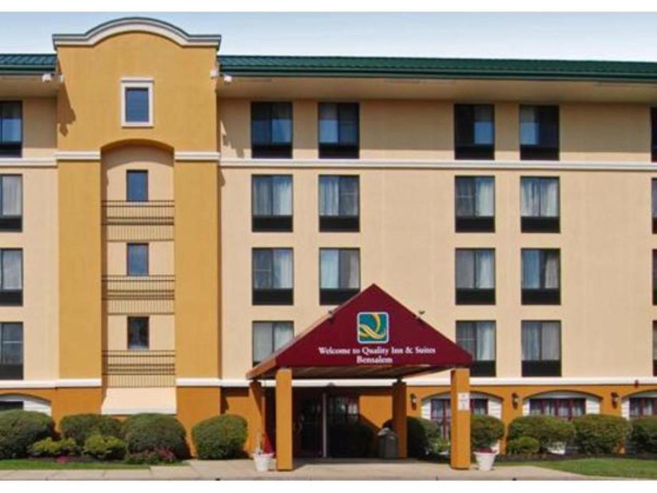 Quality Inn & Suites Bensalem Exterior photo